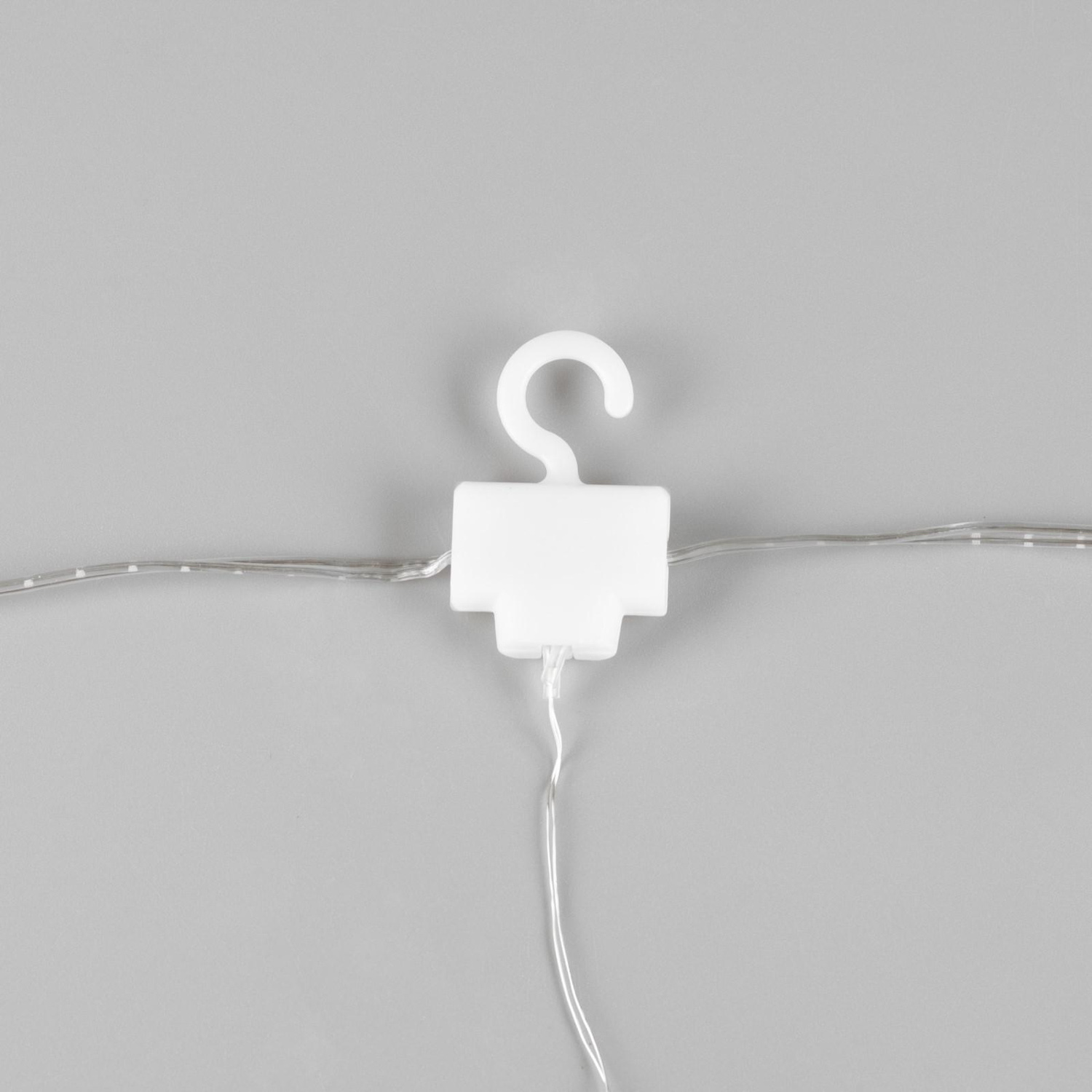 Гирлянда «Занавес роса» Luazon Lighting, 3х2.8 м, 8 режимов, аквамарин, 300 LED, IP20, USB Гирлянда «Занавес роса» Luazon Lighting, 3х2.8 м, 8 режимов, аквамарин, 300 LED, IP20, USB