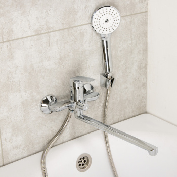 Смеситель для ванны Milardo Rora RORSB00M10, длинный излив, однорычажный, с лейкой