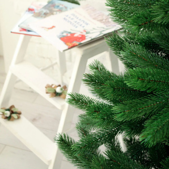 Елка искусственная Елки от Мишки «Кремлевская», 220 см, ПВХ, зеленый