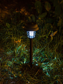 Светильник садовый на солнч. батарее  "EG" Сад 2LED Антимоскит  *1/24